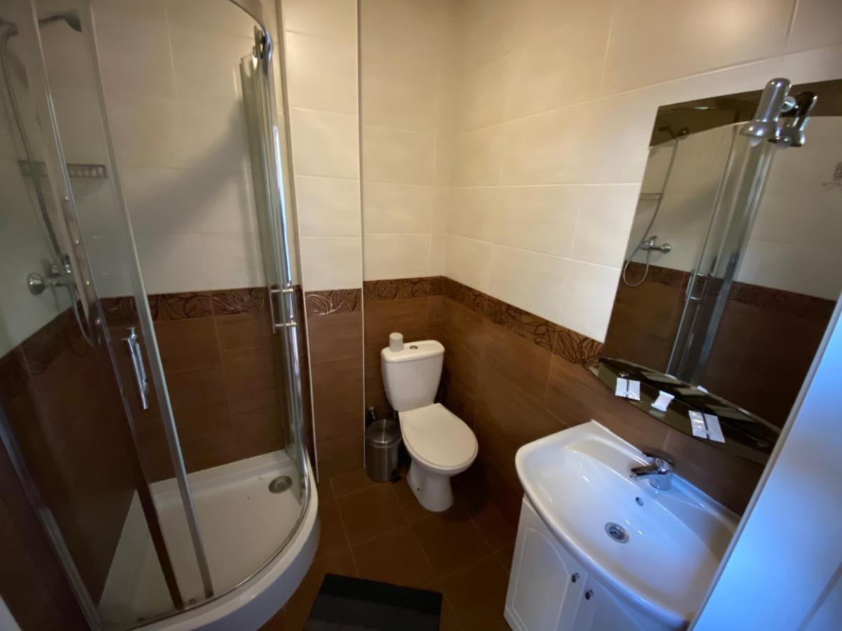 Hotel Ковчег Czernowitz Exterior foto